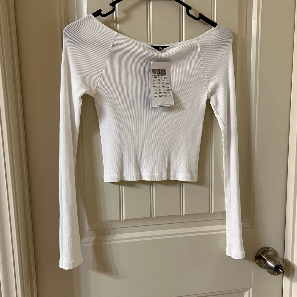 BRANDY MELVILLE LONG SLEEVE RIBBED CROP